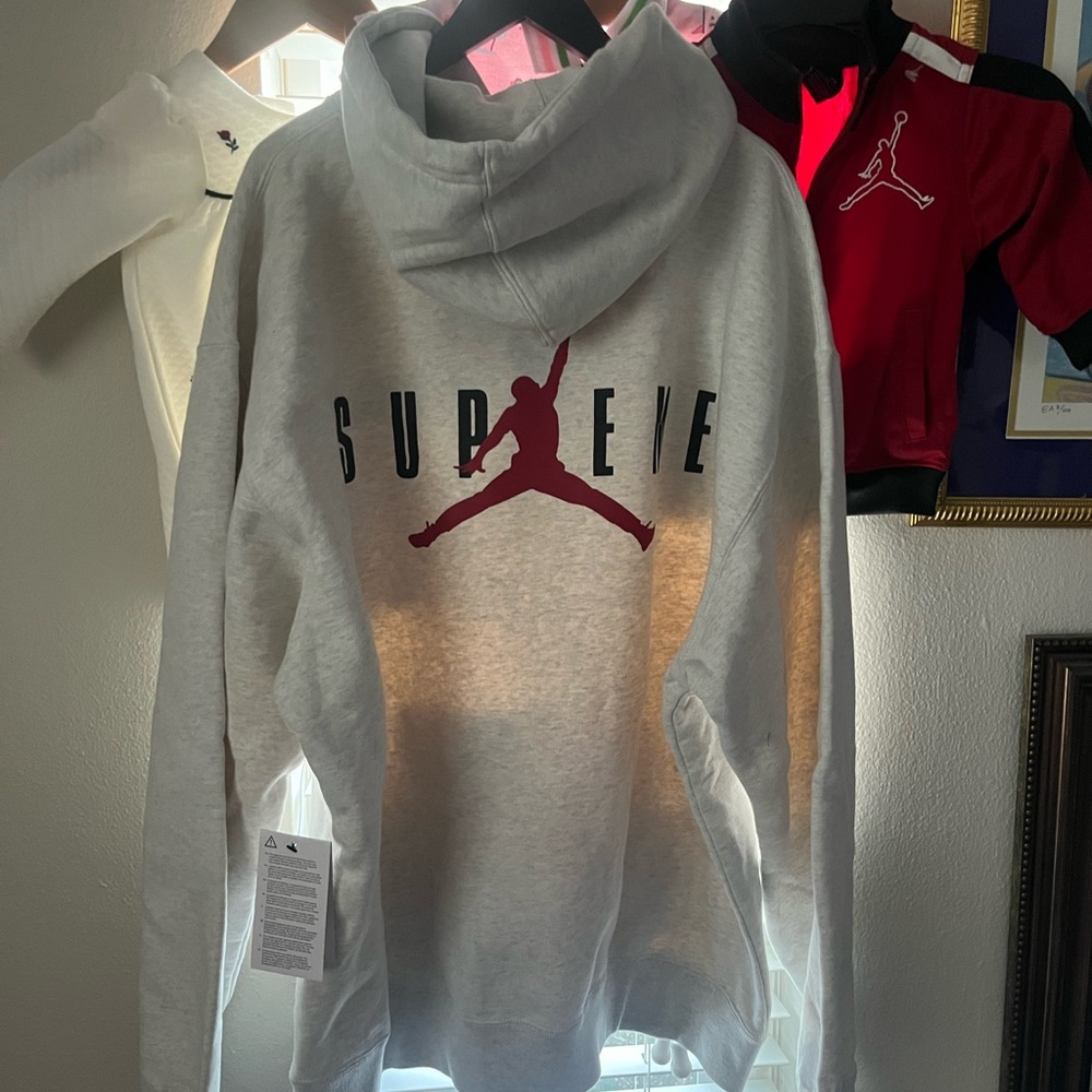 Supreme Air Jordan Hoodie Size Large